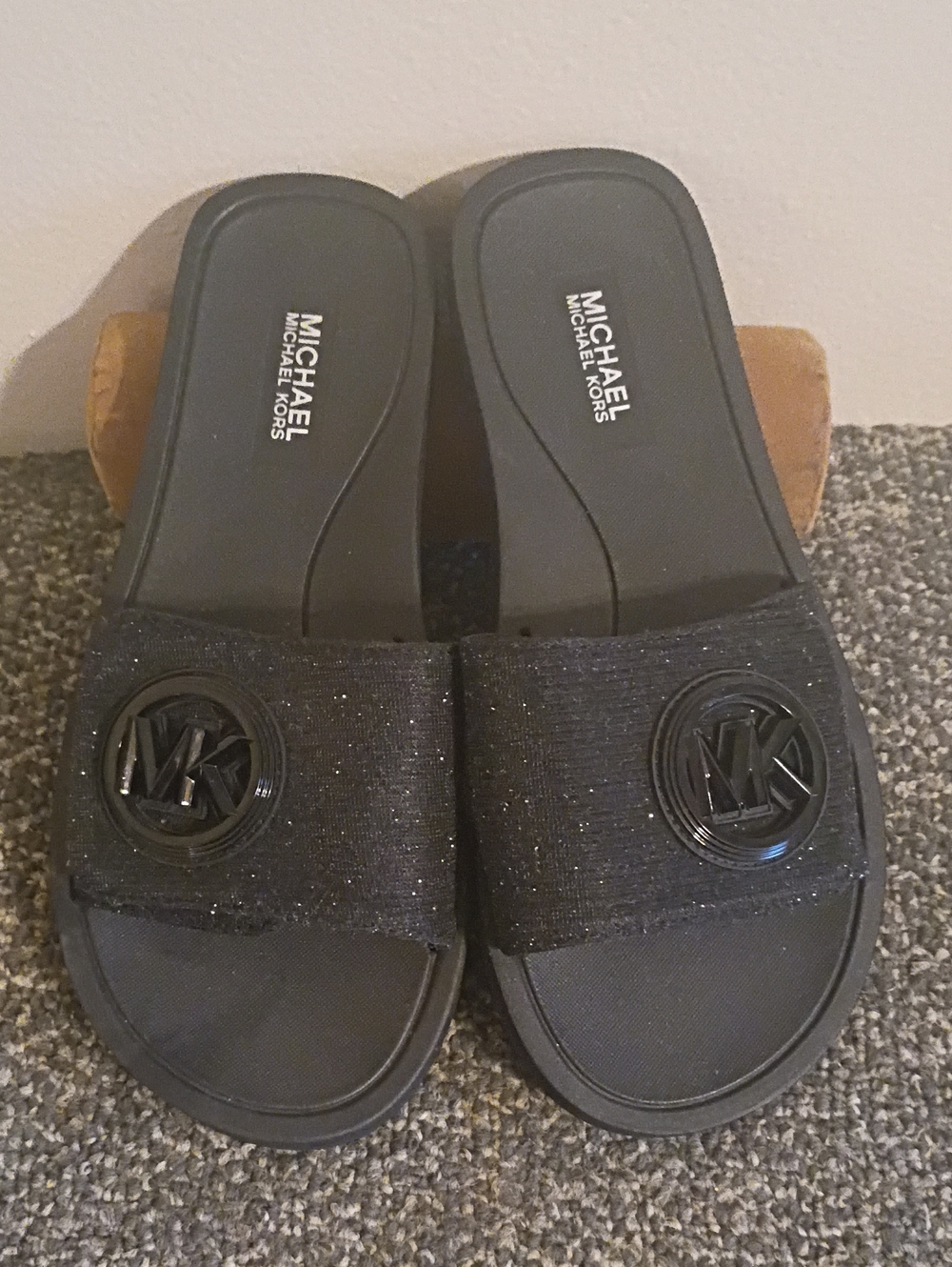 MICHAEL Michael Kors Black Logo Glitter Slide Sandals Size 6